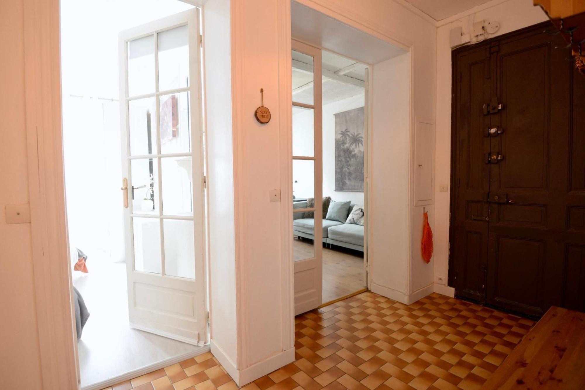 Elegante Apt At The Gates Of Paris Сент-Уен Екстериор снимка